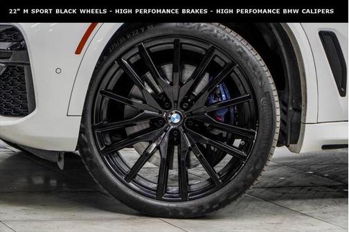 2022 BMW X5 M50i