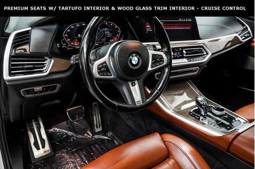 2022 BMW X5 M50i