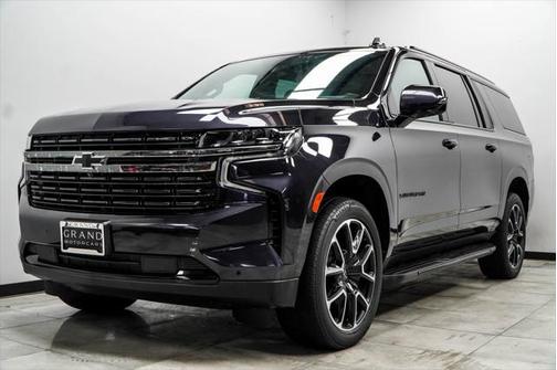 2022 Chevrolet Suburban RST