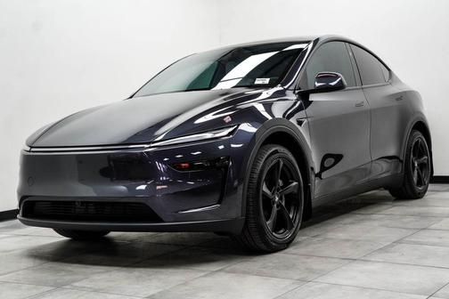 2026 Tesla Model Y Premium Rear-Wheel Drive