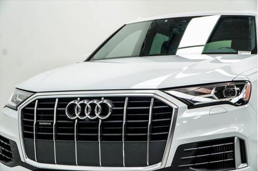 2021 Audi Q7 55 Premium Plus