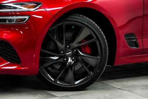 2022 Genesis G70 3.3T RWD