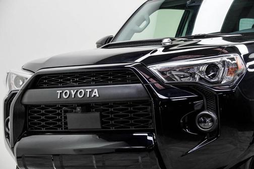 Midnight Black Metallic 2024 Toyota 4Runner TRD Pro