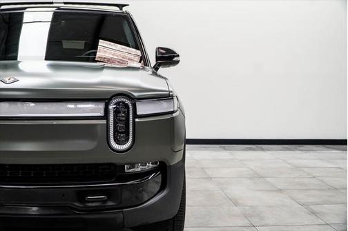 2022 Rivian R1S Launch Edition