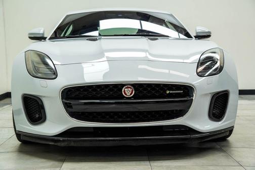 Fuji White 2018 Jaguar F-TYPE R-Dynamic