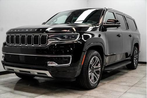 2023 Jeep Wagoneer L Series II 4x2
