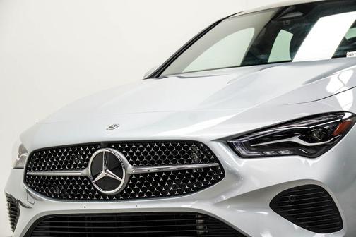 Cirrus Silver Metallic 2025 Mercedes-Benz CLA 250 Base