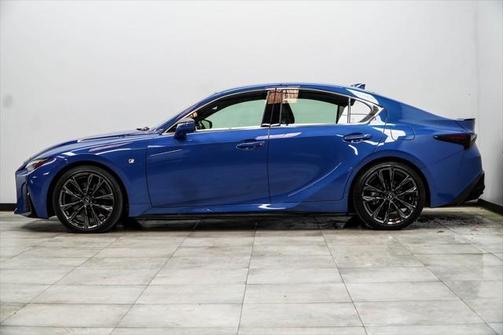 2022 Lexus IS 350 Base