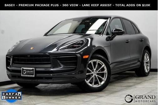 2022 Porsche Macan Base
