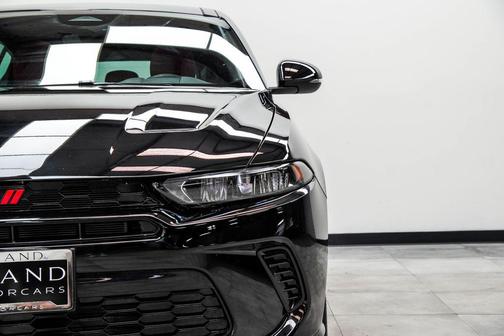 8 Ball 2024 Dodge Hornet R/T Plus EAWD