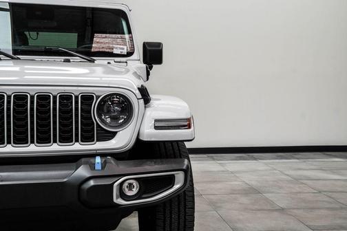 Bright White Clearcoat 2024 Jeep Wrangler 4xe Sahara