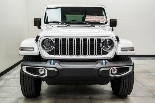 Bright White Clearcoat 2024 Jeep Wrangler 4xe Sahara