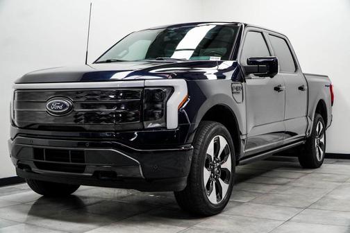 2023 Ford F-150 Lightning Platinum