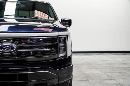 2023 Ford F-150 Lightning Platinum