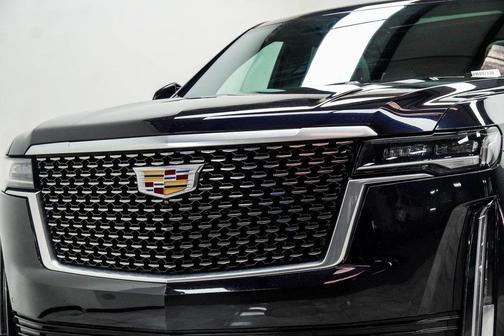 2023 Cadillac Escalade ESV Premium Luxury