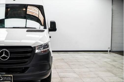 2021 Mercedes-Benz Sprinter 2500 High Roof
