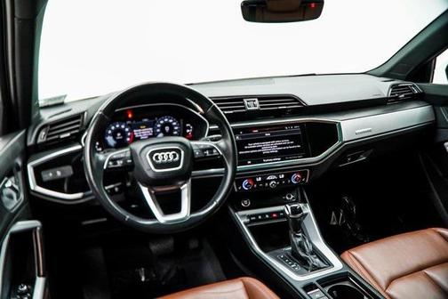 2023 Audi Q3 Premium 45 TFSI S line quattro Tiptronic