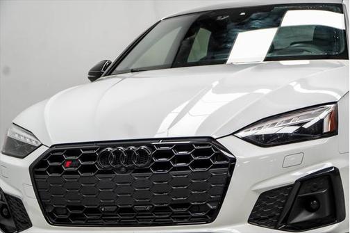 2022 Audi S5 3.0T Prestige
