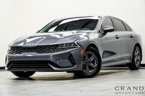 2022 Kia K5 LX