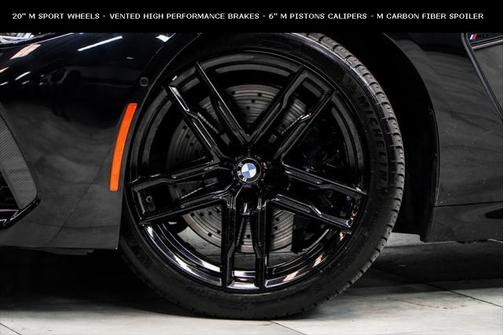 2022 BMW M8 Competition