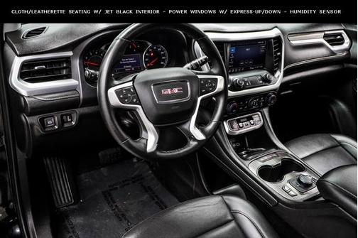 2023 GMC Acadia AWD SLT