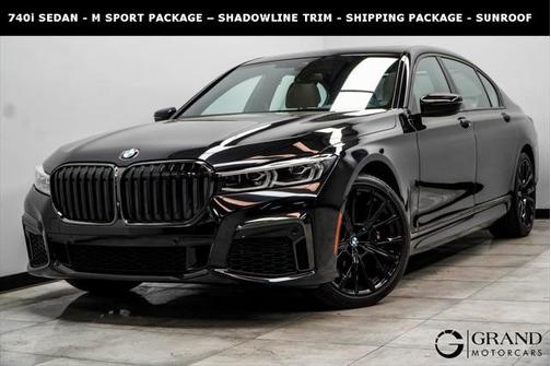 2022 BMW 740 i