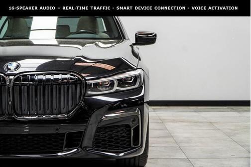 2022 BMW 740 i