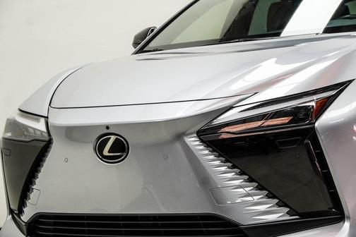 2024 Lexus RZ 300e Premium