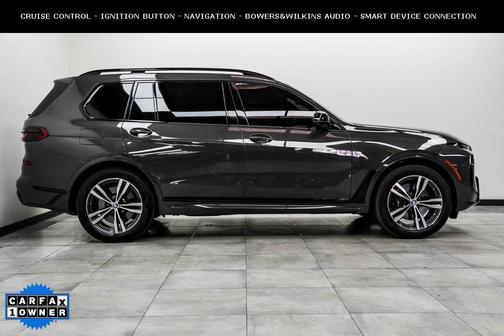 2025 BMW X7 M60i