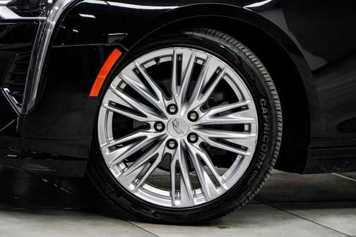 2023 Cadillac CT4 Premium Luxury