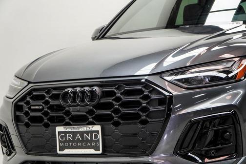 2024 Audi Q5 45 S line Premium Plus
