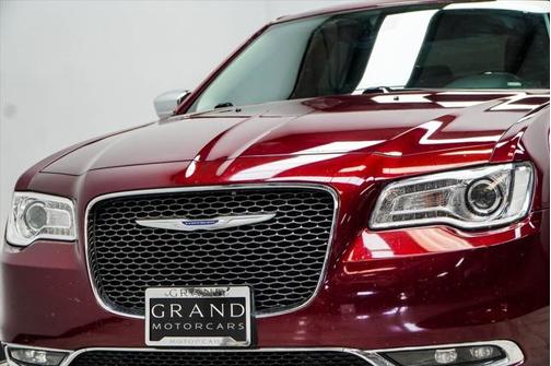 2019 Chrysler 300 Limited