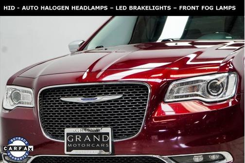 2019 Chrysler 300 Limited