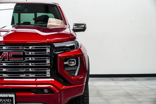 2024 GMC Canyon Denali