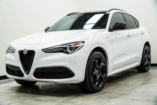 2023 Alfa Romeo Stelvio Veloce AWD