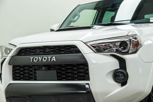 Ice 2024 Toyota 4Runner TRD Pro