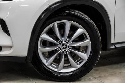 Lunar White 2019 INFINITI QX50 Pure