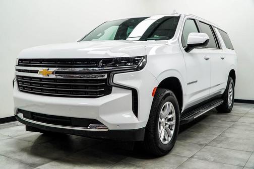 2024 Chevrolet Suburban LT