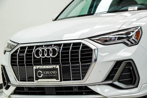 White 2024 Audi Q3 Premium 45 TFSI S line quattro Tiptronic