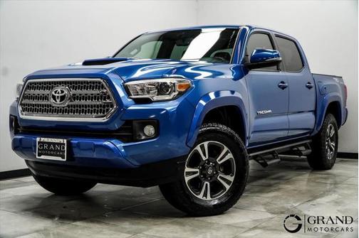 2017 Toyota Tacoma TRD Sport