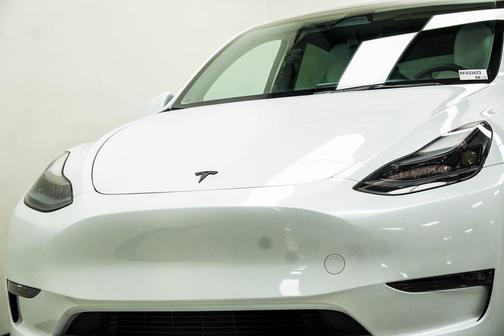 2024 Tesla Model Y Long Range Dual Motor All-Wheel Drive