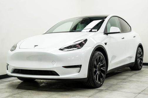 2024 Tesla Model Y Long Range Dual Motor All-Wheel Drive
