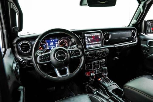 Black Clearcoat 2023 Jeep Wrangler Rubicon 392