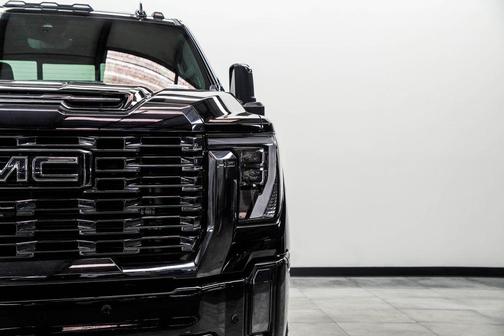 2024 GMC Sierra 3500 Denali