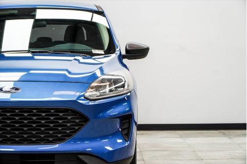 2020 Ford Escape S
