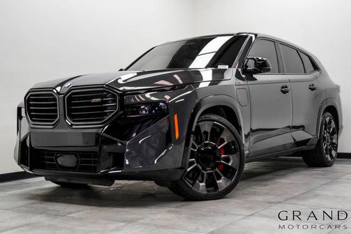 Dravit Grey Metallic 2024 BMW XM Base