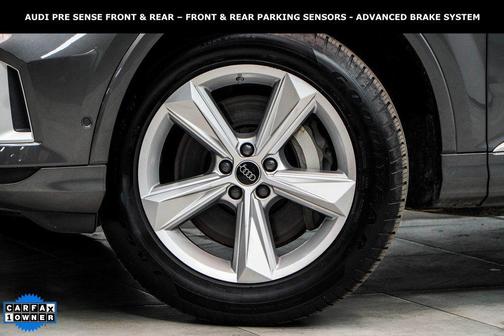 2024 Audi Q7 45 Premium Plus