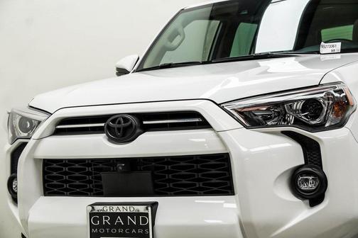 2022 Toyota 4Runner SR5 Premium