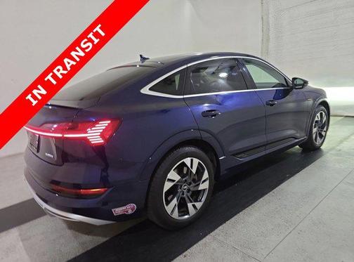 2022 Audi e-tron Sportback S line Premium