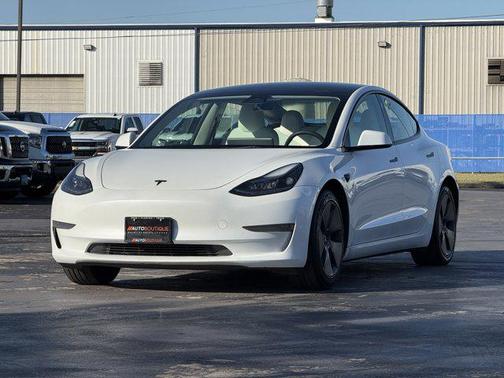 2023 Tesla Model 3 Standard Range